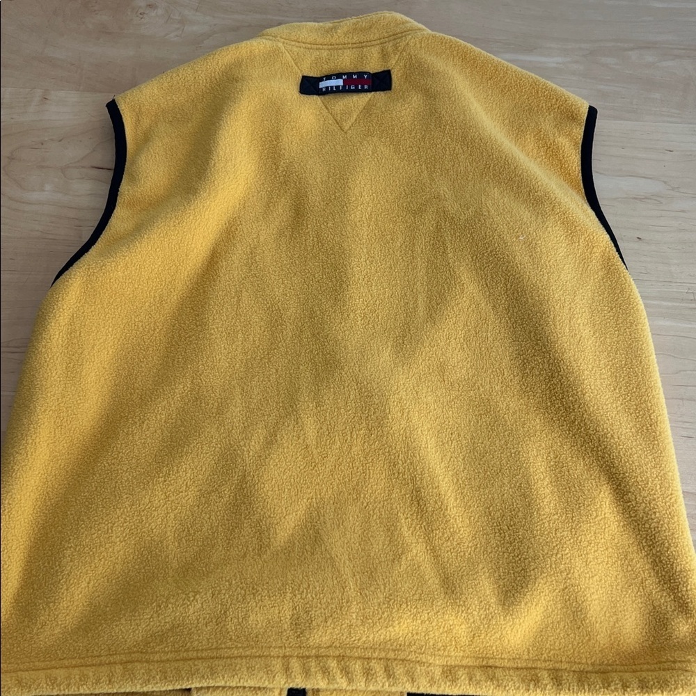 Y2K VTG Tommy Hilfiger Mustard Fleece Vest - Picture 6 of 7